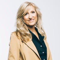 Rozanne Collins Headshot
